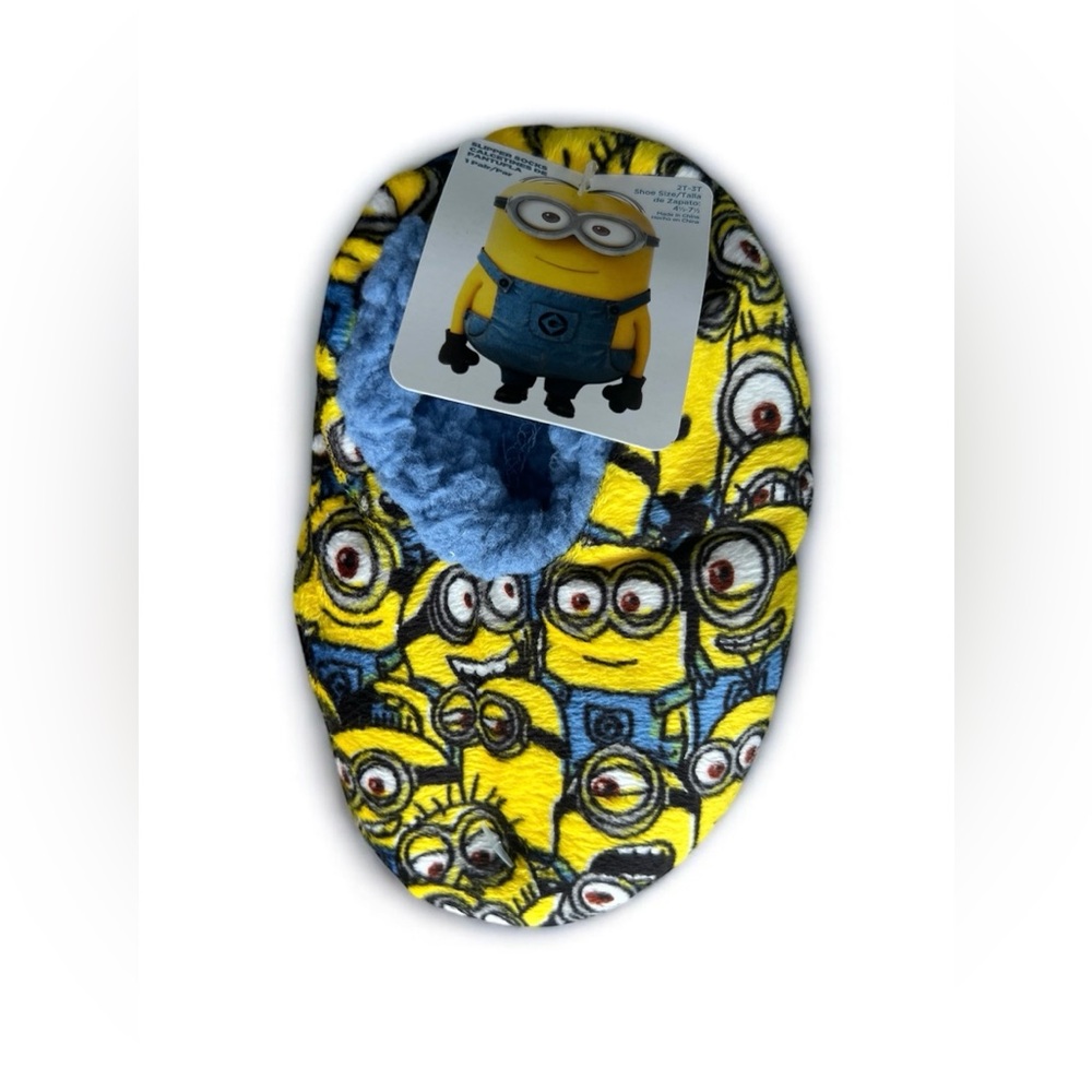 Despicable Me NWT Minions Slipper Socks Gripper Soles Yellow Blue Size 2T-3T